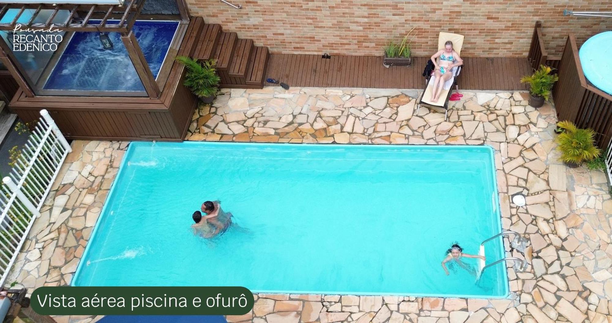 Pousada Recanto Edenico - A Beira Mar Da Praia Ponta Do Papagaio, Palhoca Sc Esterno foto
